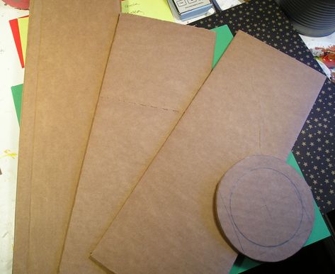 Making Cheap Cardboard Coasters Cardboard Coasters Diy, Crafts Using Cardboard, Cardboard Coasters, Coasters Tile, Diy Coasters Tile, Box Assemblage, Coasters Diy, Group Art, Diy Coasters