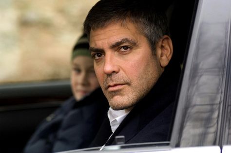 Michael Clayton Popsugar, Michael Clayton, Sharp Objects, George Clooney, Movie Night, Mens Sunglasses, Entertainment, Actors, Film