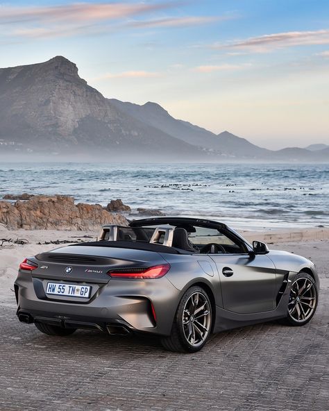 Bmw Z4 M, Bmw Convertible, Carros Bmw, Bmw Z4 Roadster, Cool Truck Accessories, Bmw Sport, New Luxury Cars, Cars Bmw, Sports Car Wallpaper