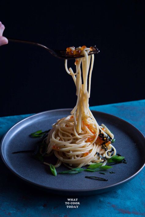 Buttery Pasta with Salmon Fish Roe Fish Roe Recipe, Buttery Pasta, Pasta With Salmon, Instant Pot Asian Recipes, Easy Asian Dinners, Fish Roe, Salmon Caviar, Asian Fusion Recipes, Caviar Recipes