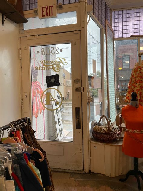 The inside of a vintage boutique Owning A Boutique Aesthetic, Antique Shops Aesthetic, Store Owner Aesthetic, Vintage Shops Aesthetic, Thrift Store Exterior, Small Store Aesthetic, Vintage Boutique Aesthetic, Shop Owner Aesthetic, Boutique Owner Aesthetic