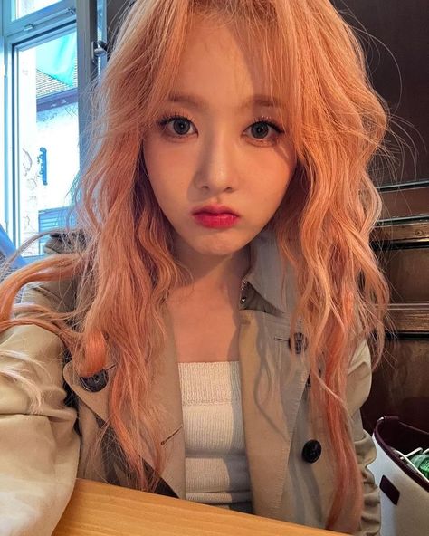 Frankfurt, Sieun Stayc, Jang Yeeun, Starting From The Bottom, It's Going Down, Kpop Girl Groups, K Idols, Instagram Update, Hair Lengths