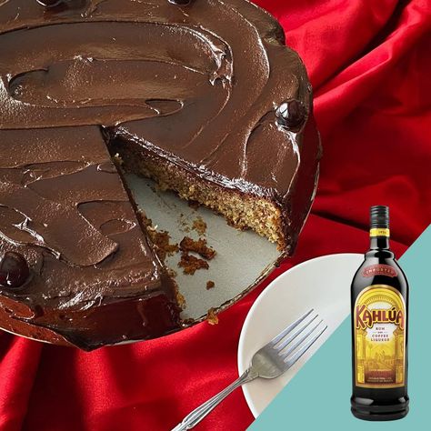 Baileys Dessert, Raspberry Crisp, Mint Chocolate Desserts, Kahlua Cake, Lemon Pasta Recipes, Mint Desserts, Coffee Liqueur, Chocolate Souffle, Chocolate Liqueur