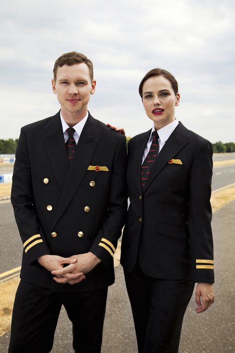 JET2.com pilot uniforms. Airline Pilot Uniform Women, Pilot Uniform Men Aesthetic, Pilot Uniform Airline, Female Pilot Uniform, Airline Pilot Uniform, Pilot Woman, Pilot Uniform Men, Pinterest Women, Uniform Men