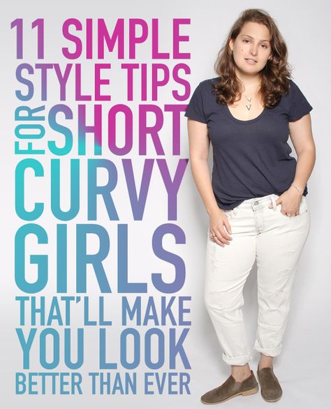 Updating your style without buying new clothing is easy with these simple tips! Curvy Petite Fashion Summer, Ragazza Formosa, Short Curvy, Skandinavian Fashion, Curvy Body Types, Curvy Petite, Moda Curvy, Petite Curvy, Mode Tips