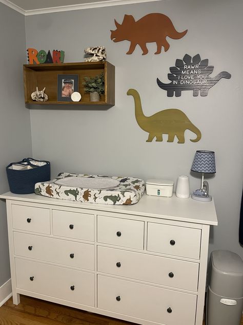 Dinosaur nursery for baby boy 🦖🦕 Some of the other dinosaur decor can be found at Hobby Lobby including; dinosaur skulls, roar sign and dinosaurs on the wall. #ad #babyboynursury #dinosaurnursery #dinosaurroom #dinosaurthemed Dinosaur Shared Bedroom, Dinosaur Theme Nursery For Boys, Dinosaur Baby Nursery Boys, Baby Boy Nursery Dinosaur Theme, Boy Nursery Dinosaur Theme, Dinasour Nursery Boy Ideas, Gender Neutral Dinosaur Nursery, Land Before Time Nursery, Nursery Ideas Boy Themes