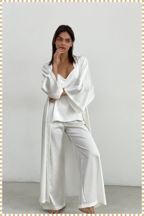 Pijama Satin, Silk Pajamas Set, Pajamas Aesthetic, Pijamas Women, Robe Silk, Pants Silk, Bridal Pajamas, Pyjama Satin, White Pajamas