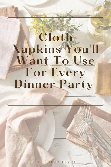 Best Cloth Napkins, Denim Sets, Christmas Dinner Table Settings, Vintage Cloth Napkins, Modern Tablescape, Christmas Dinner Table, Food Insecurity, Traditional Table, Printed Napkins