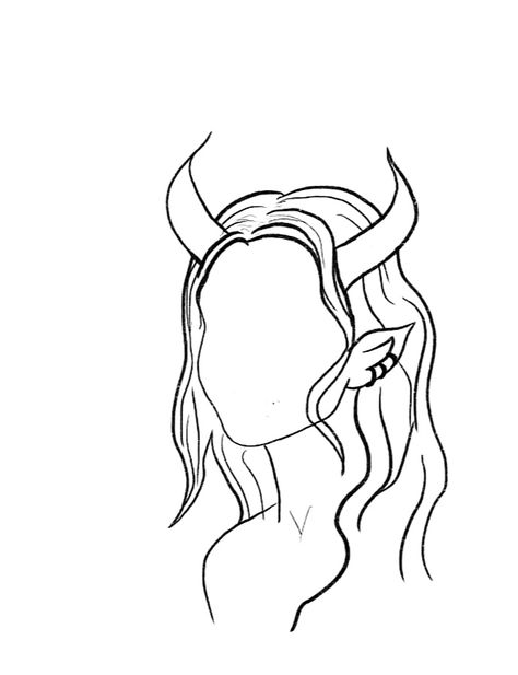 Woman With Horns Drawing, Spooky Tattoo Outline, Cute Tattoos Stencil, Easy Practice Tattoos, Easy Thigh Tattoos Stencil, Sharp Line Tattoo, Simple Tattoos With Shading, Tattoo Flash Stencils, Tattoo Ideas Female Easy To Draw