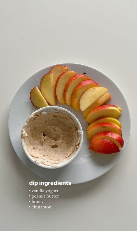 Healthy snack inspo Quick Easy Healthy Snacks, Healthy Fruit Snacks, Healthy Lunch Snacks, Healthy Food Menu, Healthy Food Dishes, Guilt Free Dessert, Delicacy Food, Healthy Food Motivation, Healthy Lifestyle Food