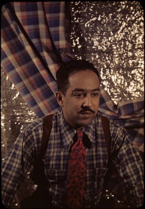 Langston Hughes Poetry, Black Nostalgia, African American Poets, Book Manuscript, Black Brothers, Black Film, Black Writers, Gay History, Langston Hughes