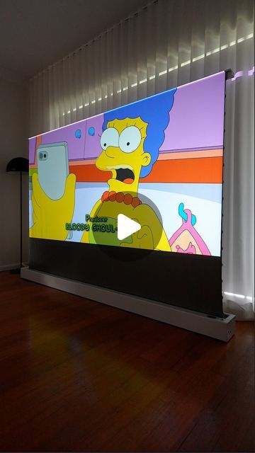 Projector Screen In Bedroom, Projecter Room Idea, Projector Screen Bedroom, 100 Inch Tv, Homemade Projector, Projector Room, Theatre Games, Projection Screen, Projector Screen