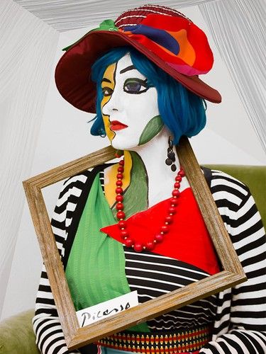 13 Halloween Costume Ideas Inspired by the Art World Costumes Faciles, Karneval Diy, Painting Costume, Costume Carnaval, Halloween Idea, Looks Halloween, Hallowen Costume, Zucca Halloween, Idee Cosplay