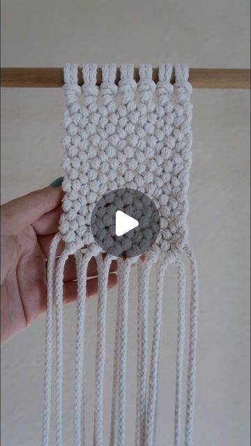 Macrame • Handmade • Tutorial • Fiber Arts on Instagram: "let’s make alternating double half hitch knot, knot in reverse direction will make beautiful pattern🪢  would you try this?  #macrame #macramé #macramewallhanging #macramelove #macramemakers #macrameforbeginners #macramewallhanging #knots #craft #diy #diyhomedecor #macrame #coaster #macramewallhanging #macramecoaster #handmade #diy #macrametutorial #diycrafts #diyprojects #diygifts #giftideas #weddingfavors #macramehathanger #hathangertutorial #hatlover #lifehacks #macramovement #macramemovement #macramemovements #macramelove" Macrame Decor Diy, Half Hitch Knot Tutorial, Double Half Hitch Knot, Hitch Knot, Macrame Coaster, Handmade Tutorial, Macrame Coasters, Half Hitch Knot, Macrame Home Decor