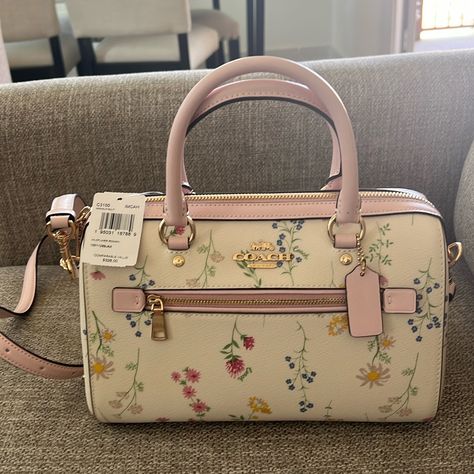 Beautiful Coach Handbag New With Tags And Never Used. It Has Floral Print And Perfect For Spring Or Summer Season. Print On Paper Bags, Purple Leopard Print, Expensive Bag, Mini Messenger Bag, Coach Jewelry, Vintage Crossbody Bag, Flower Sandals, Purple Leopard, Girly Bags