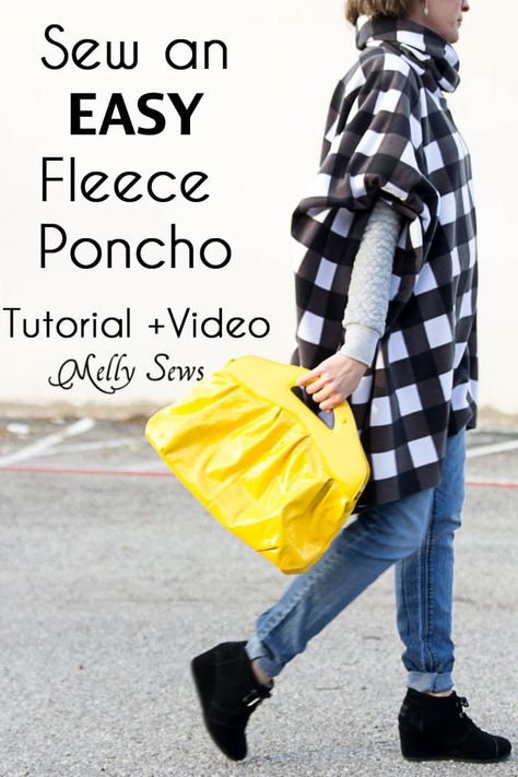 Here's how to make this SUPER easy fleece poncho with a cowl that can also be worn as a hood. Keep yourself warm in style. Ponchos Diy, Diy Poncho, Poncho Diy, Poncho Pattern Sewing, Fleece Projects, Melly Sews, Fleece Poncho, Diy Vetement, Kleidung Diy