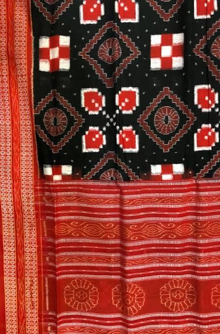 Sambalpuri Saree, Cotton Sarees Online, Trendy Sarees, Luxury Dresses, Weaving Textiles, Ikat Fabric, Men's Jackets, Designer Blouses, Thread Embroidery