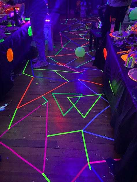 Neon B Day Party Ideas, Glow Party Diy Decorations, Glow Tape Ideas, Birthday Glow In The Dark Party, Neon Tape Dance Floor, Space Theme Pep Rally, Neon School Dance Decorations, Neon Ideas Decoration, Neon Prom Theme Decoration