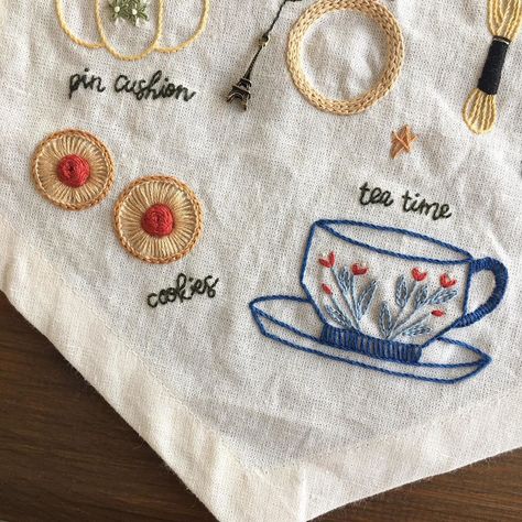 Tela, Embroidery Patterns, Kitchen Embroidery Designs, Cute Embroidery Patterns, Office Crafts, 자수 디자인, Cute Embroidery, Sewing Embroidery Designs, Fashion Inspiration Design