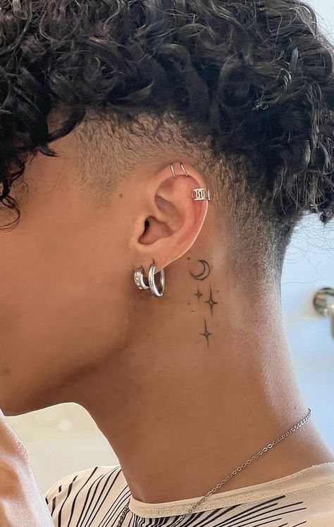 Behind The Neck Tattoos, Behind Ear Tattoo Small, Tatoo Neck, Hals Tattoo Mann, Neck Tattoo Ideas, Tato Minimal, Small Neck Tattoos, Best Neck Tattoos, Side Neck Tattoo