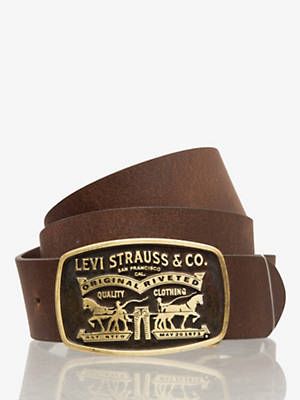 Belt Buckles Men's, Mens Accessories Vintage, Belt Display, Levis Outfit, Two Horses, Western Belt Buckles, Boat Shoes Mens, Leather Belts Men, Men Loafers