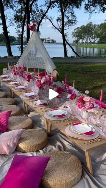 Une Table By Tania | NYC Picnics, tablescapes & flowers on Instagram: "20 shades of PINK! This picnic embraces the essence of femininity, love, and empowerment. 💕🌸💓🩷  . . . . #pink #pinkpinkpink #shadesofpink #barbiepink #barbiestyle #pinkonpink #tablescape #summernights #settingthetable #tablescapes #summerdinnerparty #gardenparty #dinnerparty #pinknic #pinkparty  #dinnerparties #bridalshower #birthdaydinner #pinkflowers  #bridalshowerideas  #gardenparty" Summer Nights, Pink Tablescape, Table Picnic, Dinner Party Summer, Gold Table, Pink Parties, Birthday Dinners, Shades Of Pink, Barbie Pink