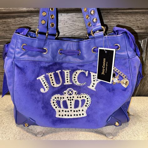 Vintage Juicy Couture Purse Juicy Couture Bag Velour Juicy Couture Purse Juicy Couture Tote Vintage Juicy Bag This Vintage Juicy Couture Bag Still Has Its Original Tags! She Is In The Classic Daydreamer Style! Inside Is Super Clean! Velour Is A Vibrant Indigo Purple Color! Blinged Out Emblem On The Front! Gorgeous Charm Details On The Front! This Is Such A Beautiful Bag! If You Want A Vintage Bag That Has Never Been Carried Before, Then This Beauty Needs To Come Home With You! She Is A Purple Dr Couture, Vintage Juicy Couture Bags, Juicy Couture Daydreamer Bag, Purse Y2k, Juicy Bag, Juicy Couture Vintage, Y2k Handbag, Mcbling Fashion, Juicy Couture Bag