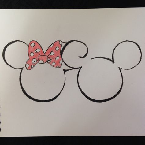 Mini And Mickey Drawings, Mickey And Minnie Drawings Sketches, Minnie Mouse Drawing Sketches, Minnie And Mickey Drawing, Mickey And Minnie Drawings, Mickey And Minnie Painting, Mini Mouse Drawing, Mickey Mouse Drawing Easy, Mini Y Mickey