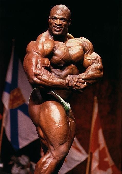 Ronnie Coleman Body Builders, Mr Olympia Winners, Muscle Tear, Arnold Schwarzenegger Bodybuilding, Best Bodybuilder, Schwarzenegger Bodybuilding, Bodybuilding Pictures, Ronnie Coleman, Side Chest