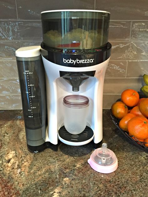 We test-drove the @babybrezza Formula Pro - see what we thought about this baby barista machine! #babygear Barista Machine, Baby Brezza, Baby Life Hacks, Getting Ready For Baby, Baby Gadgets, Baby Necessities, Baby Supplies, Baby Organization, Baby Formula