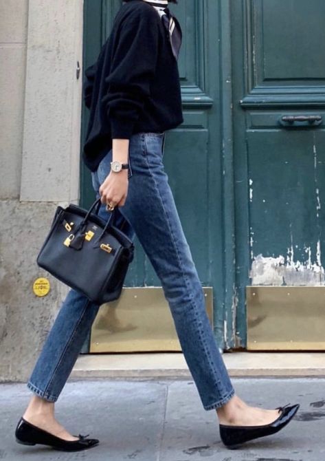 Casual Chique Stijl, Minimalist Moda, Jeans Trend, Style Parisienne, Looks Jeans, Look Jean, Stil Inspiration, Modieuze Outfits, Outfit Jeans