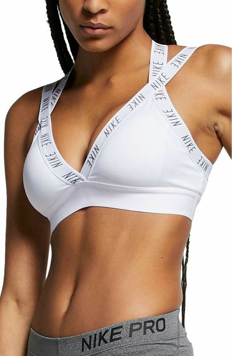 Sports Bra Fashion, Workout Clothes Nike, Sports Bra Outfit, Bra Fashion, Sports Bra Nike, Sport Nike, Estilo Fitness, Fit Logo, Yoga Journal