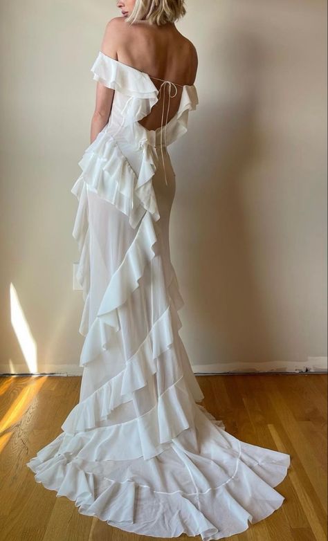 Elsa Hosk on Instagram - Helsa maxi dress long dress inspo white dress wedding dress flowy ruffles dress fairy core cottage core scandi girl inspo look fashion dress designer supermodel inspo Frilly White Dress, White Ruffle Dress Long, Long White Flowy Dress, Ethereal White Dress, White Cottage Core Dress, Fairy Core Dress, Cottage Wedding Dress, Fairy Core Cottage, White Dress Flowy