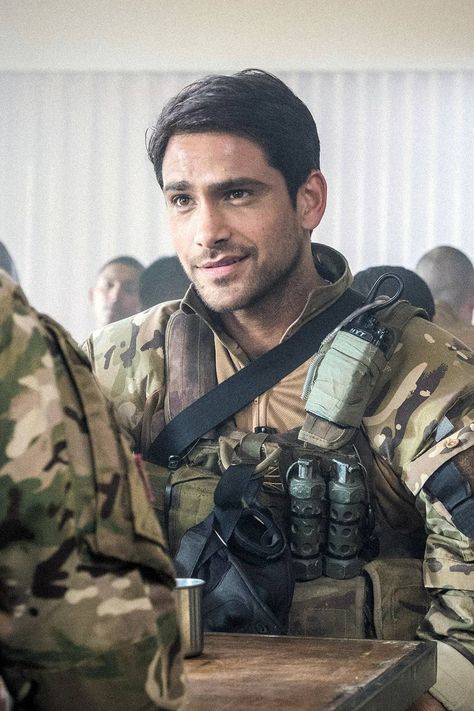 Luke Pasqualino From Our Girl: His Hottest Pictures From Instagram | Glamour UK Elvis Our Girl, Our Girl Bbc, Bbc Musketeers, Luke Pasqualino, Skins Uk, Michelle Keegan, Military Love, Army Love, Puppy Eyes