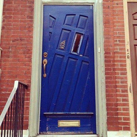 Go home door you're drunk. Old Doors, When One Door Closes, Cool Doors, Door Gate, Doors And Hardware, Blue Door, Home Doors, Unique Doors, Closed Doors