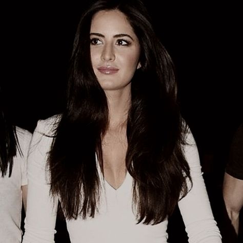 Bollywood Icons Aesthetic, Black And White Bollywood Aesthetic, Katrina Kaif Outfits 2000s, 90s Actresses Aesthetic, Katrina Kaif In 90s, Katrina Aesthetic, Katrina Kaif Outfits, 90s Movies Fashion, Bollywood Aesthetics