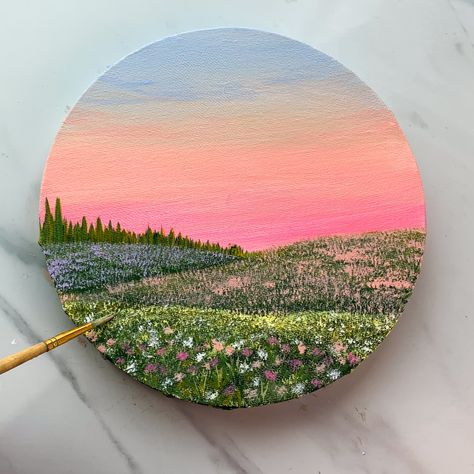 Easy Earth Painting, Circle Landscape Painting, Paintings On A Circle Canvas, Canvas Circle Painting, Canvas Painting Circle, Painting Ideas On Canvas Circle, Paintings Circle Canvas, Acrylic Painting Circle Canvas, Circle Canvas Painting Acrylics