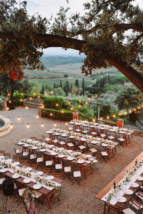 Tuscan Wedding, Amazing Weddings, Future Wedding Plans, Tuscany Wedding, Wedding Mood Board, Wedding Goals, Wedding Mood, Italian Wedding, Dreamy Wedding
