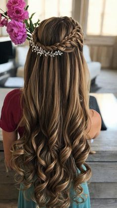 Fashion: #fashion, #style, #outfitinspiration, #beauty Fancy Dress Hairstyles, Half Hairstyles For Long Hair, Half Up Half Down Wedding Hair Long Brunette, Half Up Half Down Hairstyles Straight Hair, Hair Styles For Long Hair Straight, Hairstyles For Long Brunette Hair, Hairstyles Straight Long Hair, Gold Prom Hair, Hairstyles For Indian Wedding On Lehenga