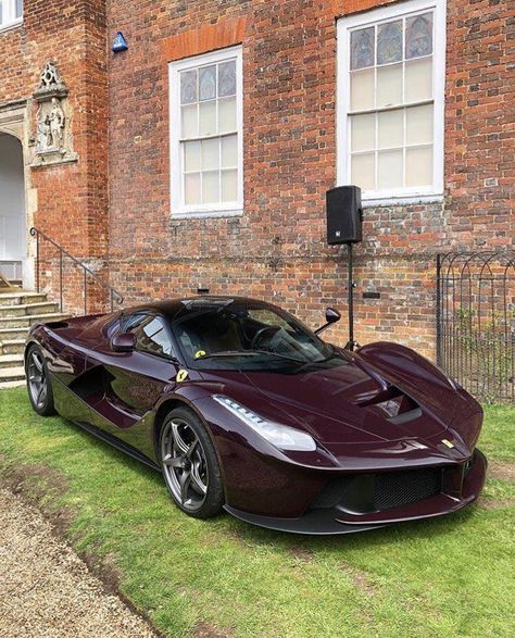 Drømme Liv, Best Car Insurance, Luxurious Cars, Ferrari Laferrari, Ferrari Car, Classy Cars, Pretty Cars, Fancy Cars, Best Luxury Cars