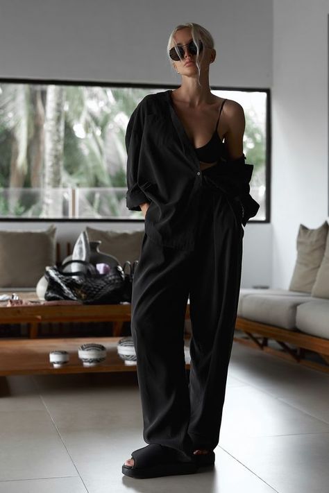 Women's Two Piece Outfits Knit Sweater Pullover Crop Top & Pants Lounge Matching Tracksuit Sweatsuit Sets #set #blackoutfit #outfitoftheday #outfitinspo Italian Accessories, Matching Tracksuit, Long Pants Outfit, Accessories Fabric, Rompers Dressy, Sweatsuit Set, Wide Trousers, Looks Black, Spring Fashion Outfits