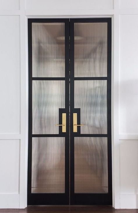 Glass Cabinet Door, Steel Door Design, Door Handle Design, Reeded Glass, Design Door, Glass Door Knobs, Glass Doors Interior, Diy Furniture Renovation, Steel Door
