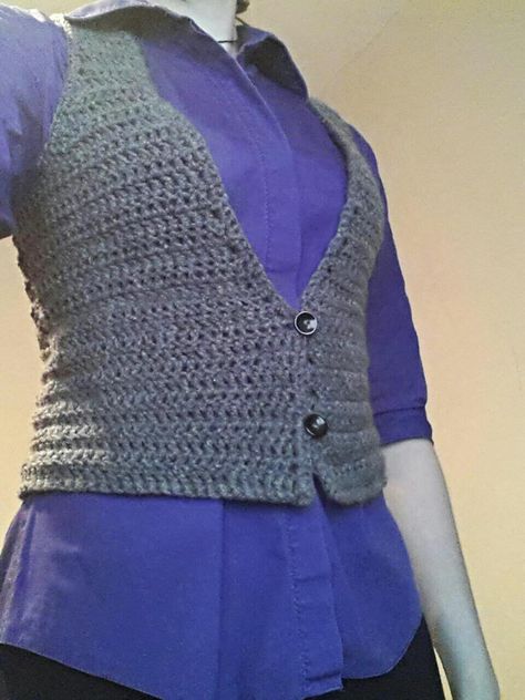 Lariath- Live a Little.: Crochet Waistcoat (with link to free pattern) Amigurumi Patterns, Crochet Vest Outfit, Crochet Vest Pattern Free, Waistcoat Pattern, Crochet Waistcoat, Crochet Blouse Pattern, Knit Bolero, Vest Pattern Free, Bolero Pattern