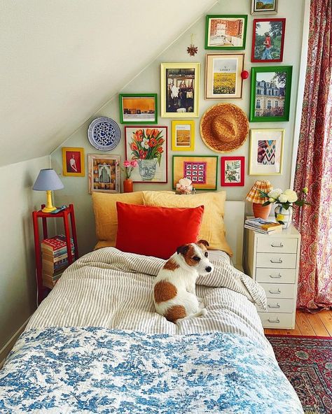 Sebastian Bergström (@mosebacke) | Instagram profile Whimsical Cozy Home, Fun Colorful Home, Eclectic Family Home, Martha Stewart Interior Design, Maximalist Gallery Wall Bedroom, Apartment Asthetics Decor, Maximalist Cottage Decor, Eclectic Bedroom Decor Ideas, Colorful Parisian Apartment