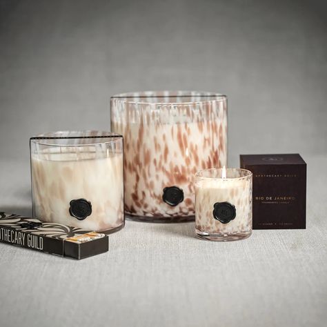 Rio De Janeiro, Luxury Candles Packaging, Luxury Candle Brands, Candle Repurpose, Candles Design, Candle Packaging Design, Beach Colors, Clear Candles, Three Wick Candle