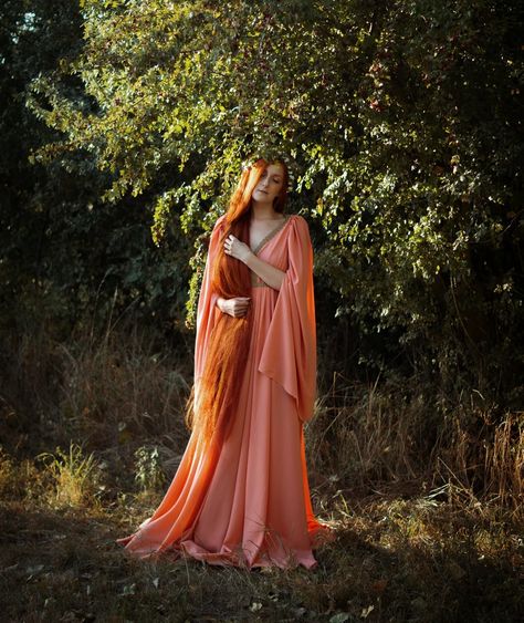 Germany, Storybook Art, Modern Princess, Pre Raphaelite, Costume Design, Czech Republic, Outfit Inspiration, Wigs, Outfit Inspirations