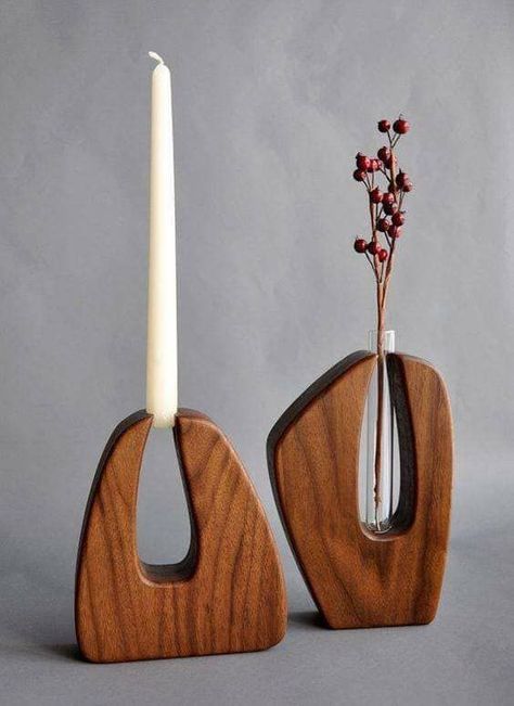 Wooden Candle Stand, American Black Walnut, Diy Holz, Wooden Vase, Wood Vase, Wooden Candles, Wooden Projects, Wood Creations, Sgraffito