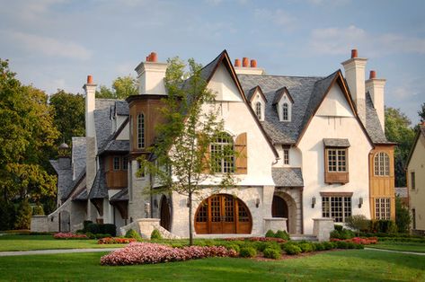 Suburban Mansion Exterior, Suburban Mansion, Mansion Exterior, Storybook Homes, Timeless Architecture, House Redesign, Traditional Exterior, House Outside Design, Dream House Exterior