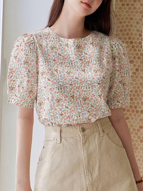 [PaidLink] 97 Boho Blouse Outfit Insights You'll Be Impressed By #bohoblouseoutfit Modest Clothing, Floral Blouse Outfit, Cotton Tops Designs, Beautiful Casual Dresses, Fashion Top Outfits, Casual Day Outfits, Fashion Tops Blouse, Trendy Fashion Tops, Mua Sắm