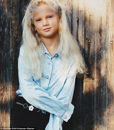 Before it all began: Taylor Swift pictured at six-years-old in the portrait album of celebrity portrait photographer Andrew Orth Taylor Swift Childhood, Young Taylor Swift, Baby Taylor, Early Photos, White Blonde, Celebrity Kids, Celebrity Portraits, Taylor Swift Fan, Long Live Taylor Swift